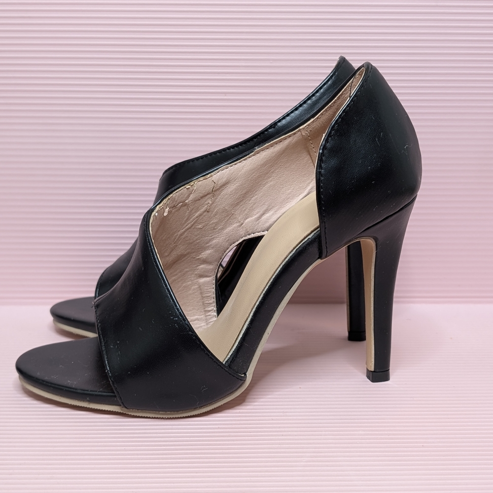 Chic Black Open-Toe Heels
